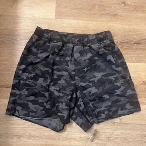 Lululemon 6 in Surge Lined Short